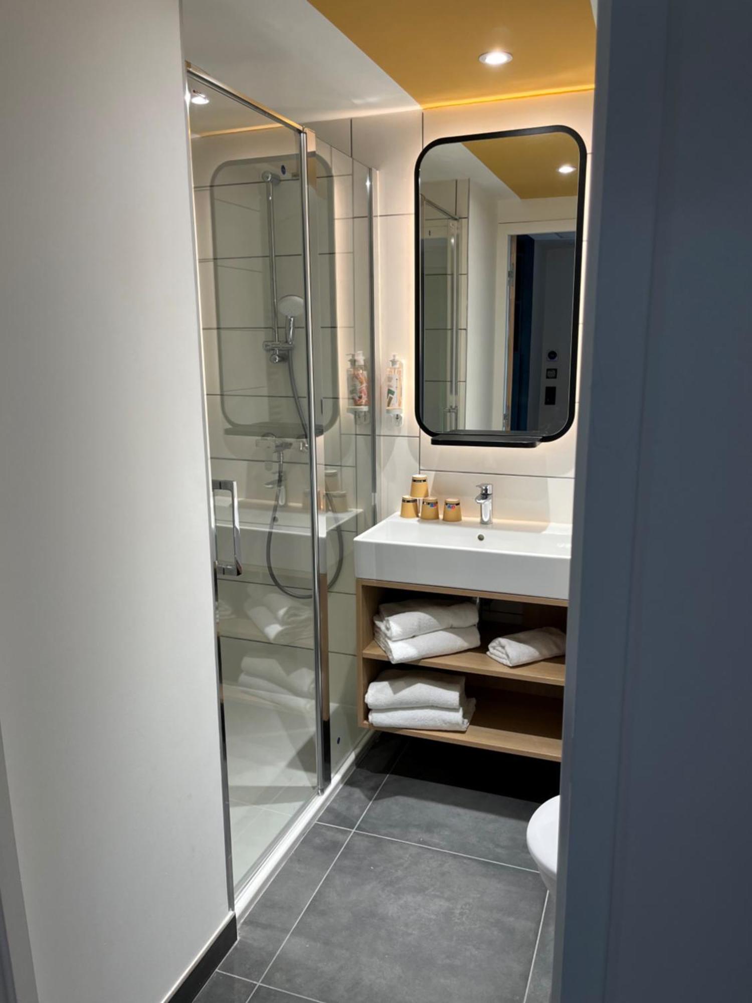 Aparthotel Adagio Access Porte De Camargue แซ็ง-มาร์ตอง-เดอ-ครูว์ ภายนอก รูปภาพ