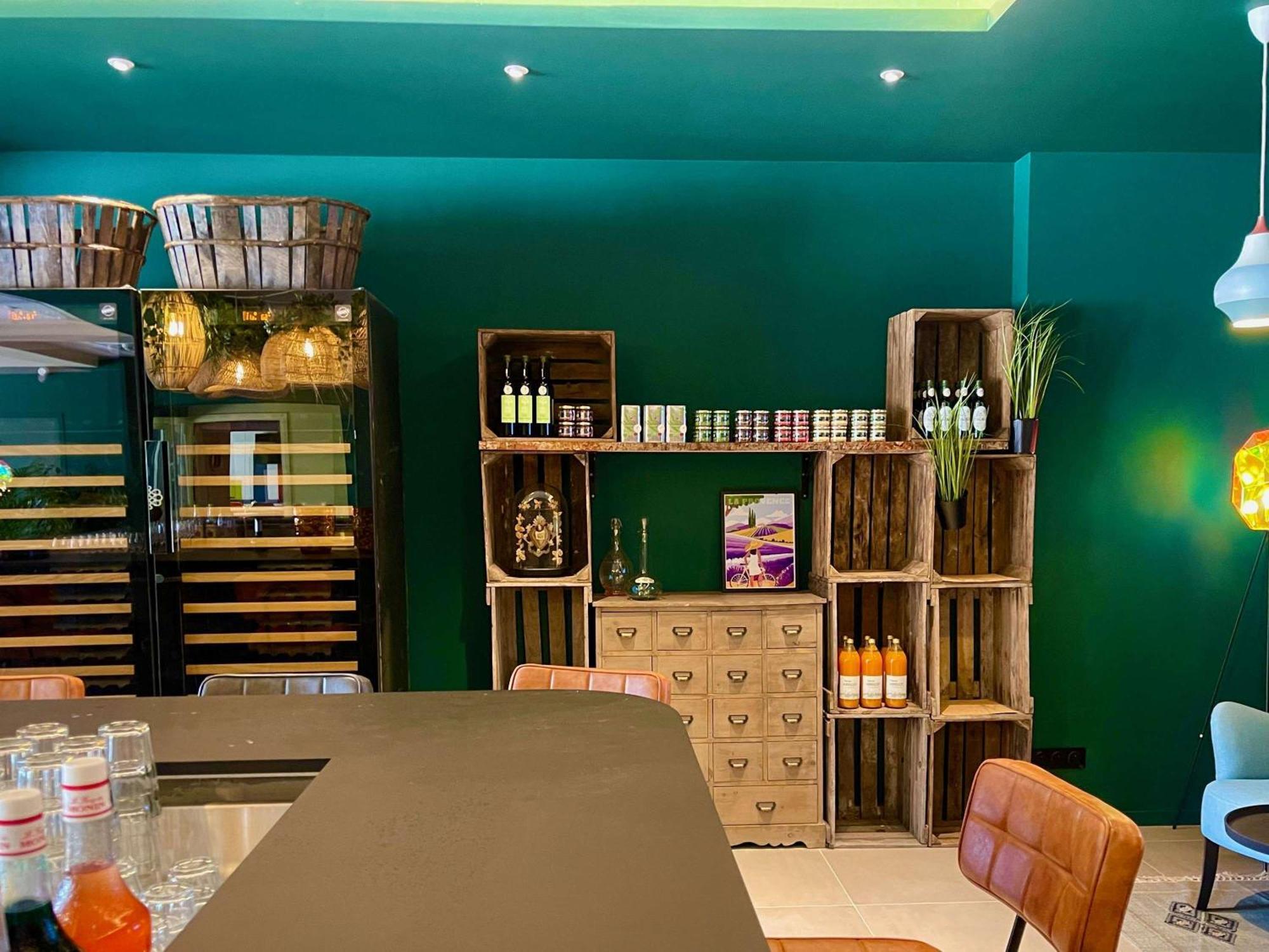 Aparthotel Adagio Access Porte De Camargue แซ็ง-มาร์ตอง-เดอ-ครูว์ ภายนอก รูปภาพ