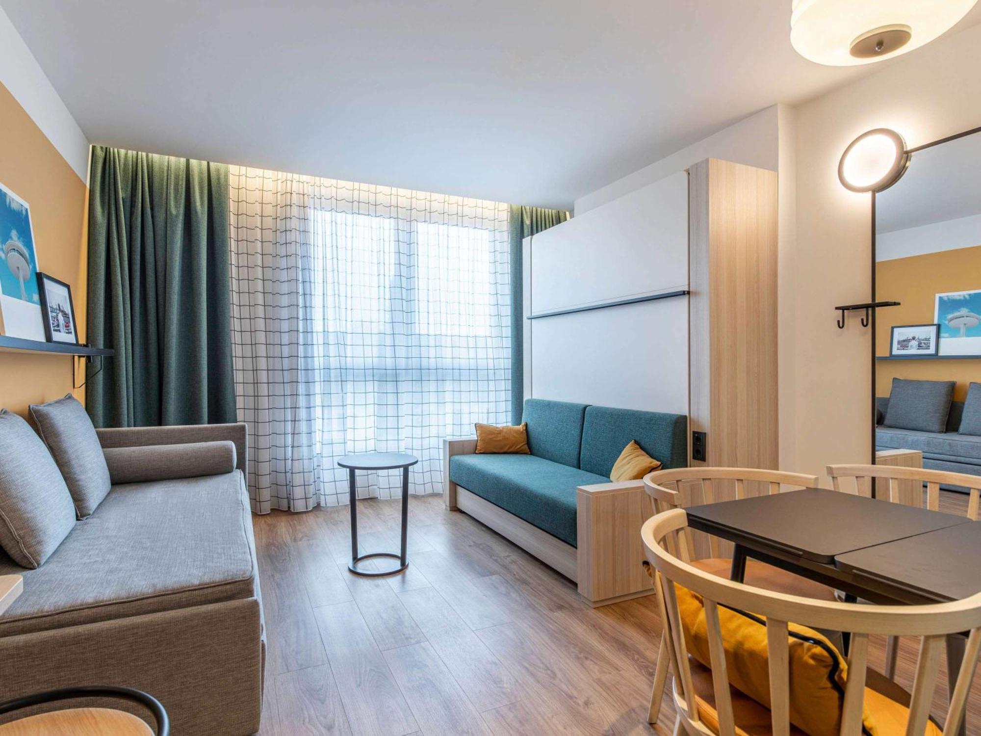 Aparthotel Adagio Access Porte De Camargue แซ็ง-มาร์ตอง-เดอ-ครูว์ ภายนอก รูปภาพ