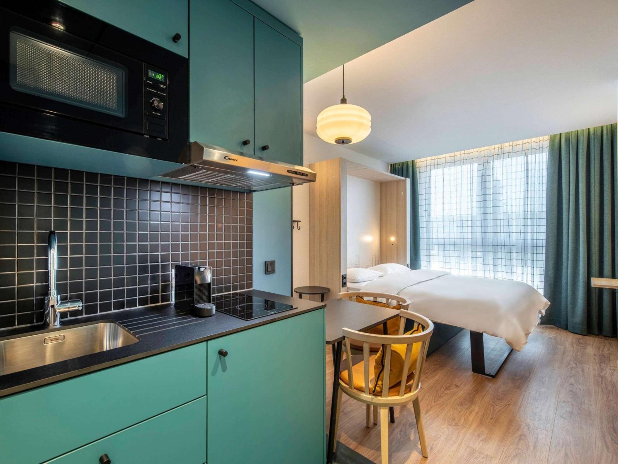Aparthotel Adagio Access Porte De Camargue แซ็ง-มาร์ตอง-เดอ-ครูว์ ภายนอก รูปภาพ