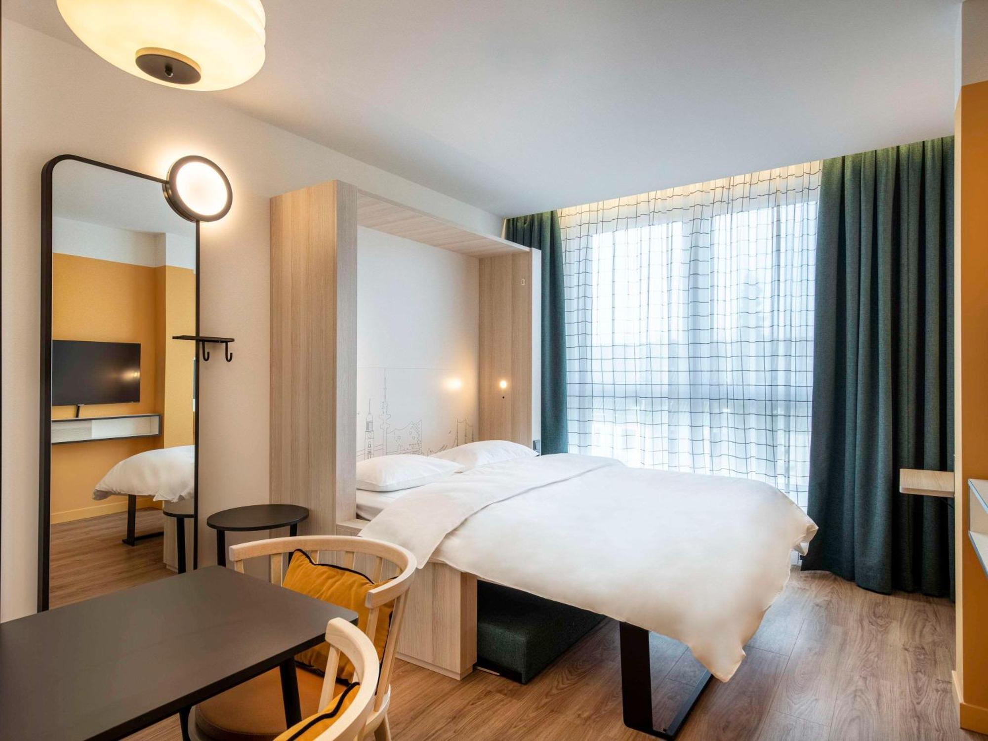 Aparthotel Adagio Access Porte De Camargue แซ็ง-มาร์ตอง-เดอ-ครูว์ ภายนอก รูปภาพ